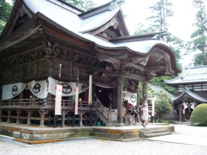 青海神社